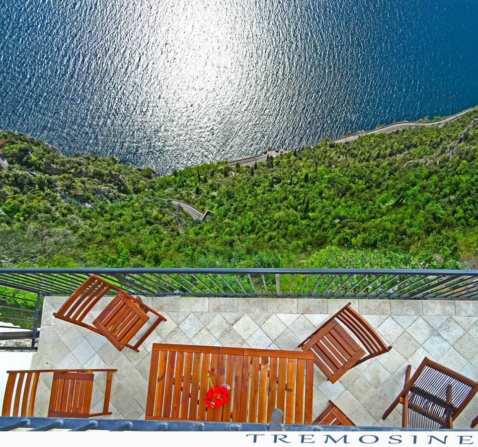 Casa De Pol Exclusive Lake View By Gardadomusmea Tremosine 외부 사진